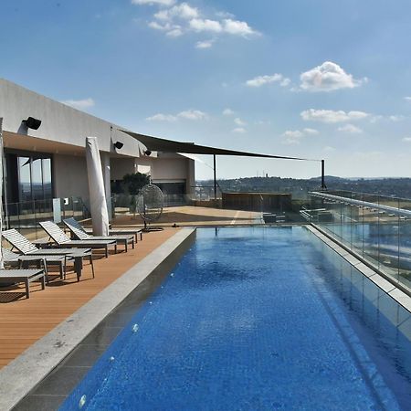 Menlyn Maine Luxury Rentals Pretoria-Noord 外观 照片