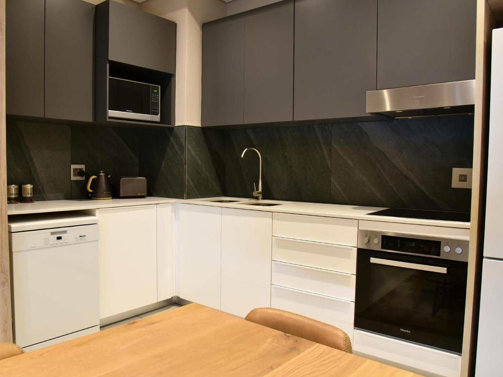 Menlyn Maine Luxury Rentals Pretoria-Noord 外观 照片