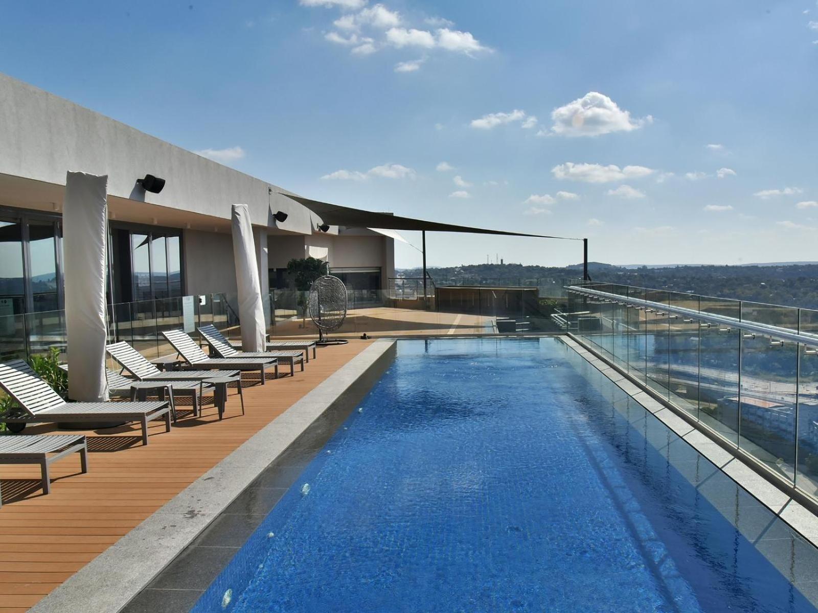Menlyn Maine Luxury Rentals Pretoria-Noord 外观 照片